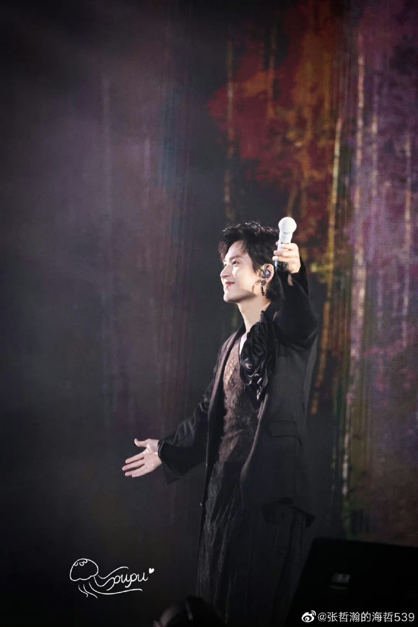 Bị phong sát tại Trung Quốc, Trương Triết Hạn tổ chức concert ‘comeback’ hoành tráng tại Thái Lan - Ảnh 3 Bị phong sát tại Trung Quốc, Trương Triết Hạn tổ chức concert ‘comeback’ hoành tráng tại Thái Lan - Ảnh 3