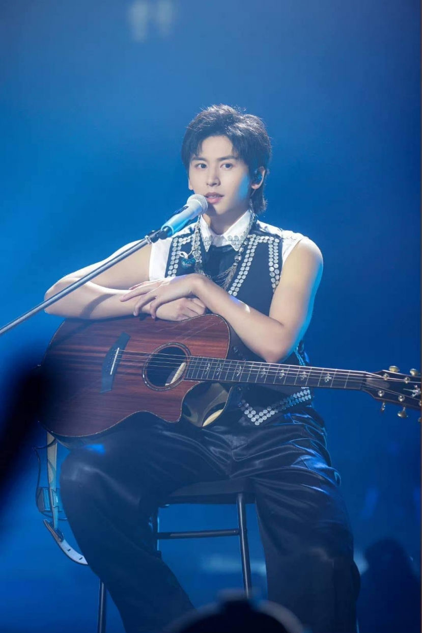 Bị phong sát tại Trung Quốc, Trương Triết Hạn tổ chức concert ‘comeback’ hoành tráng tại Thái Lan - Ảnh 4 Bị phong sát tại Trung Quốc, Trương Triết Hạn tổ chức concert ‘comeback’ hoành tráng tại Thái Lan - Ảnh 4