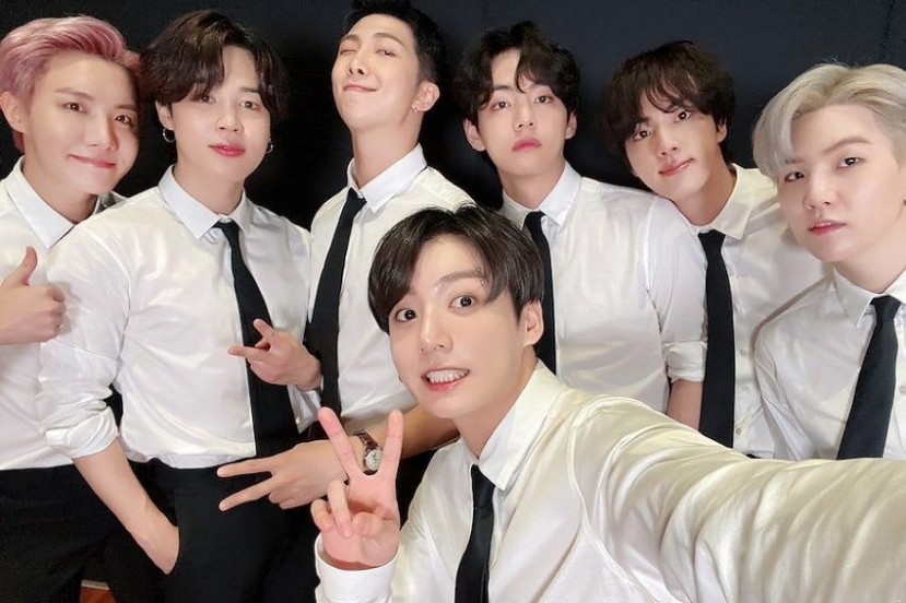 BTS là nhóm nhạc không có đối thủ thời điểm hiện tại BTS là nhóm nhạc không có đối thủ thời điểm hiện tại