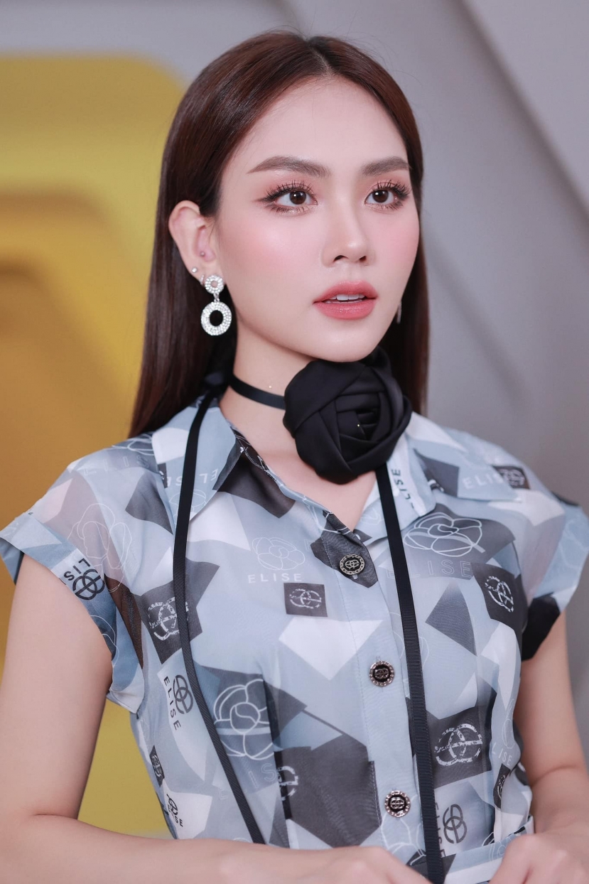 Khán giả bất bình vì Hoa hậu Mai Phương liên tục bị công ty chủ quản thờ ơ, bỏ bê - Ảnh 1 Khán giả bất bình vì Hoa hậu Mai Phương liên tục bị công ty chủ quản thờ ơ, bỏ bê - Ảnh 1