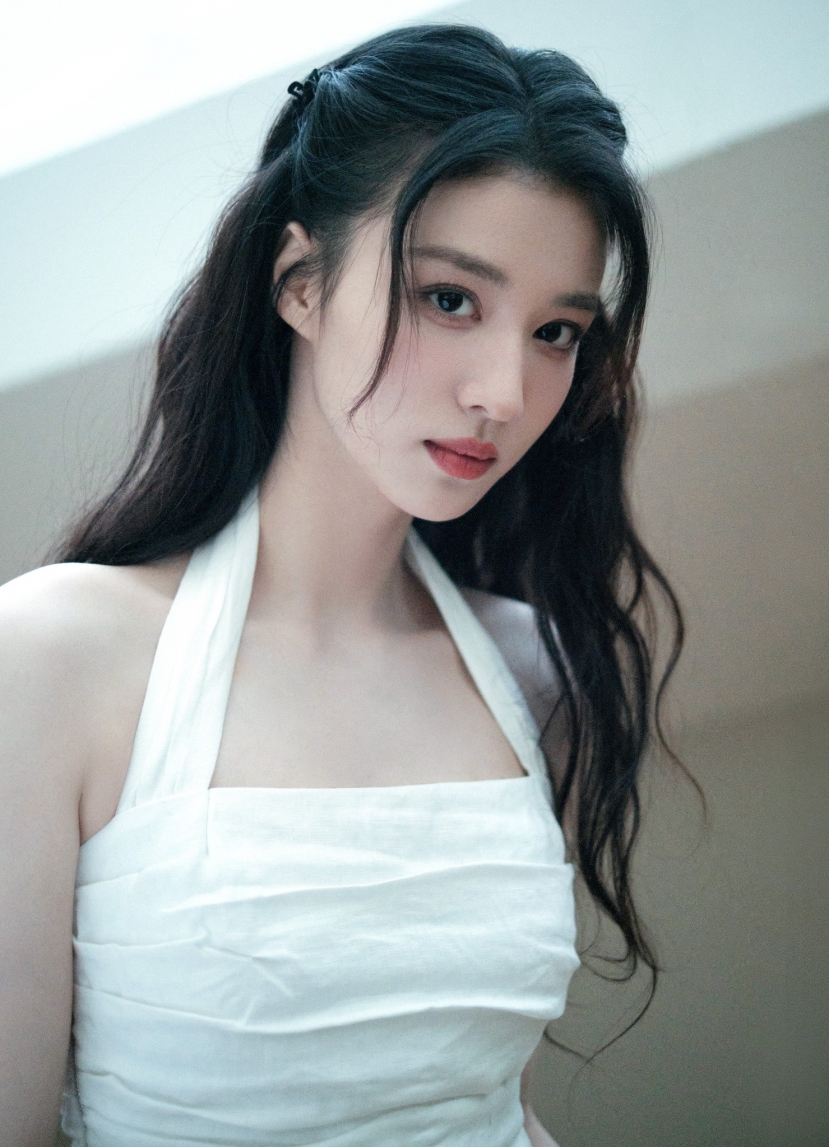 Vương Sở Nhiên vướng liên hoàn 'phốt' thái độ Vương Sở Nhiên vướng liên hoàn 'phốt' thái độ