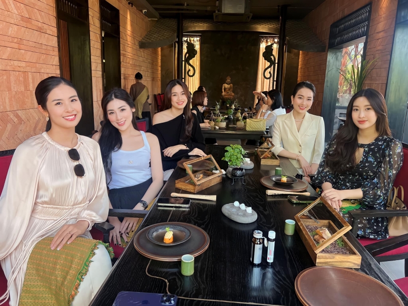 Lộ vòng 2 lùm xùm, Ngọc Hân lên tiếng làm rõ tin đồn đang mang thai con đầu lòng - Ảnh 2 Lộ vòng 2 lùm xùm, Ngọc Hân lên tiếng làm rõ tin đồn đang mang thai con đầu lòng - Ảnh 2