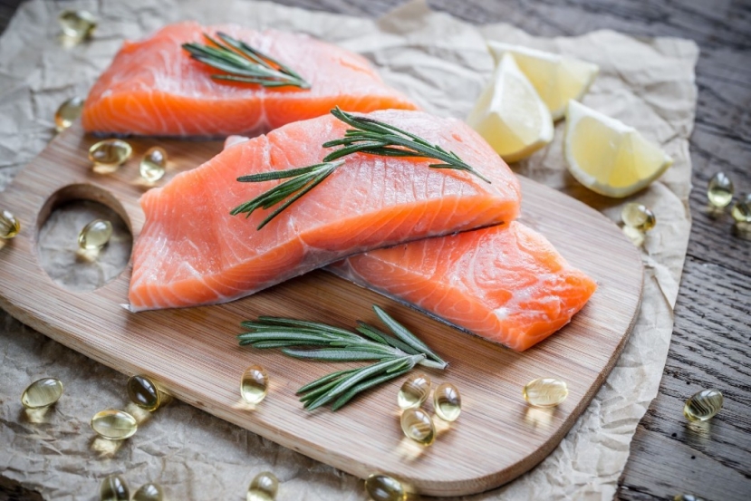 Cá béo chứa nhiều vitamin D, có thể giúp giảm nguy cơ sâu răng. Ảnh: internet Cá béo chứa nhiều vitamin D, có thể giúp giảm nguy cơ sâu răng. Ảnh: internet