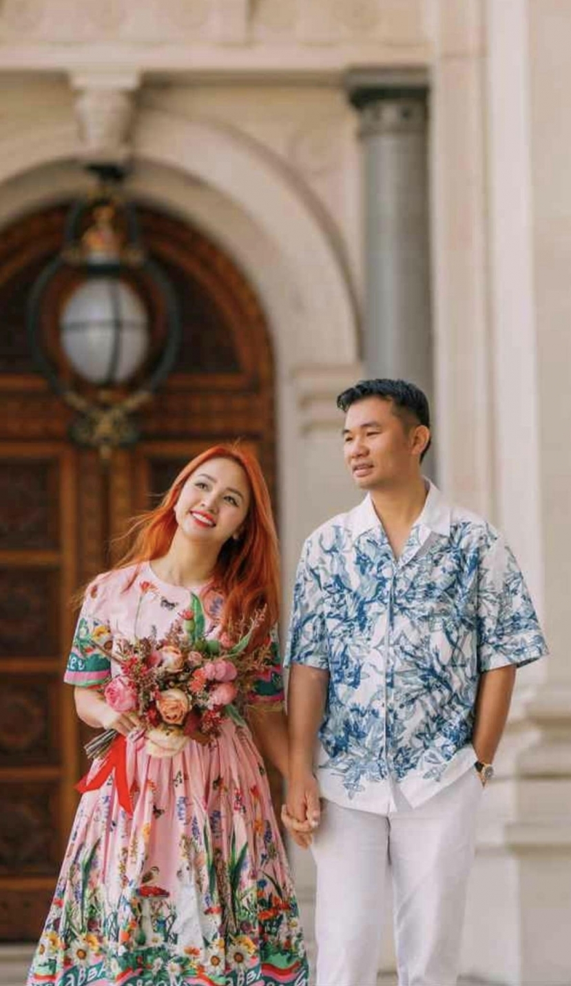 Vân Hugo hiện đang hạnh phúc bên chồng chưa cưới Vân Hugo hiện đang hạnh phúc bên chồng chưa cưới